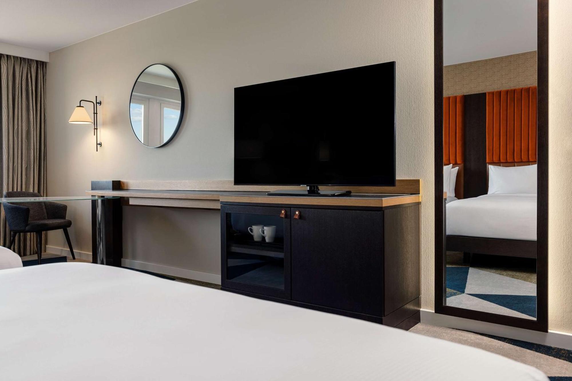 Hilton Danube Waterfront 4* Wien