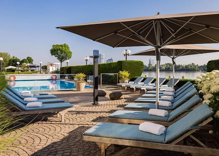 Hilton Vienna Danube Waterfront