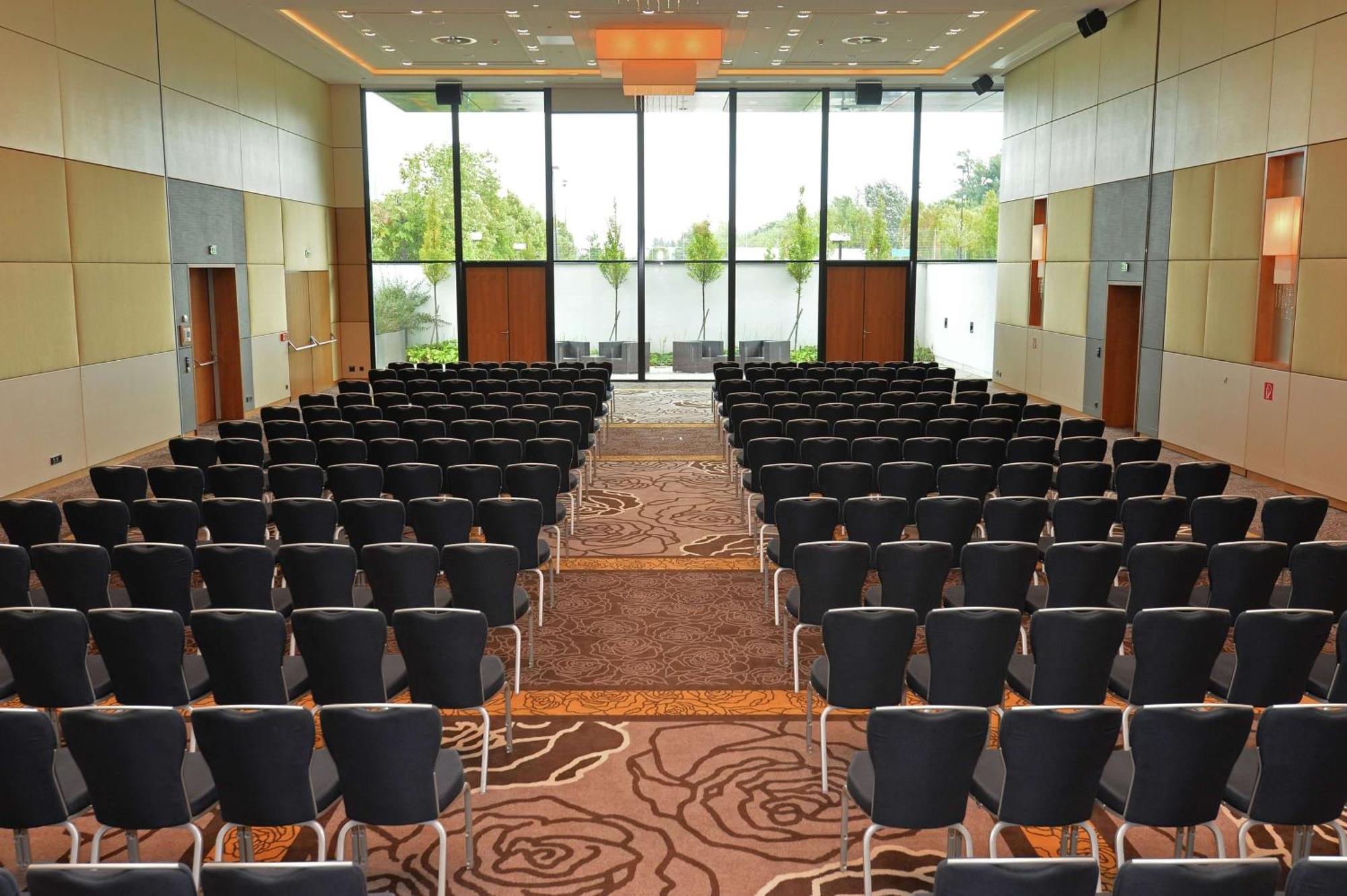 Hilton Danube Waterfront Hotel Wien